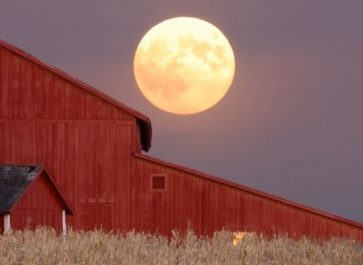 moon over red barn for moon's phases